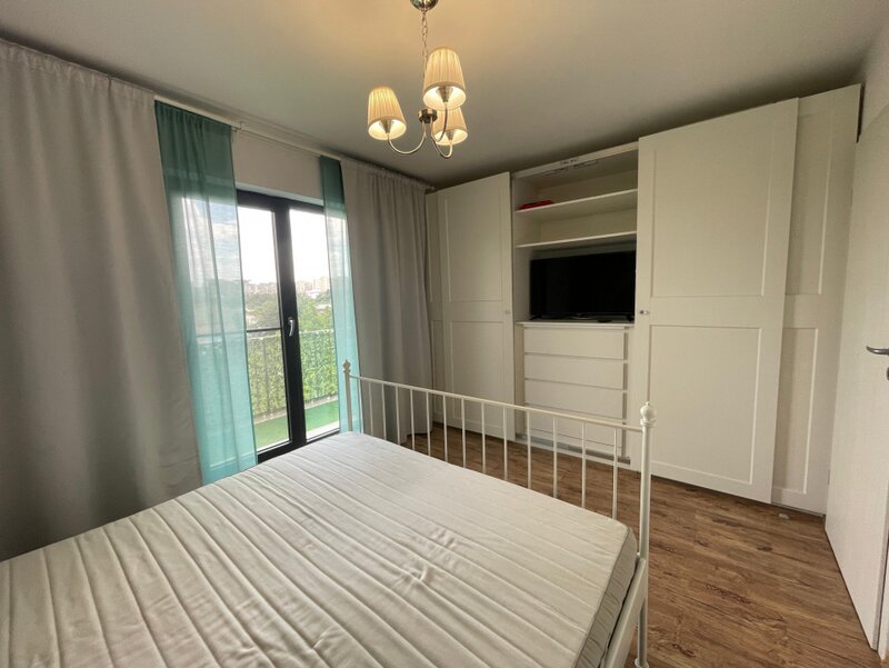 Doua camere - la 2 minute de Parcul Plumbuita cu Terasa - 20mp