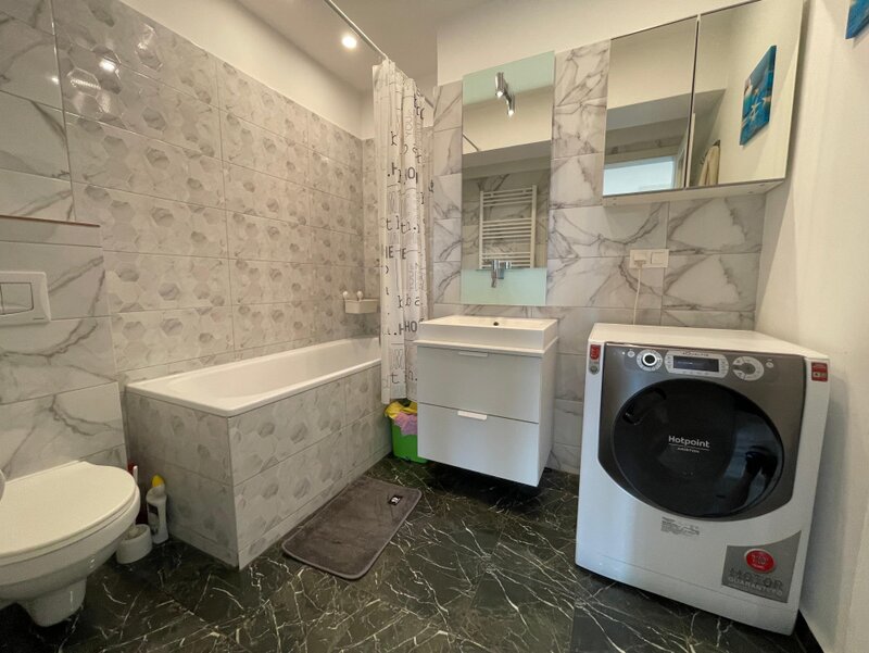 Doua camere - la 2 minute de Parcul Plumbuita cu Terasa - 20mp